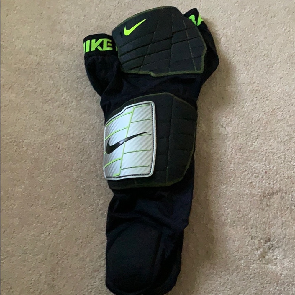 Nike Pro Combat Football Girdle W/Kneepads